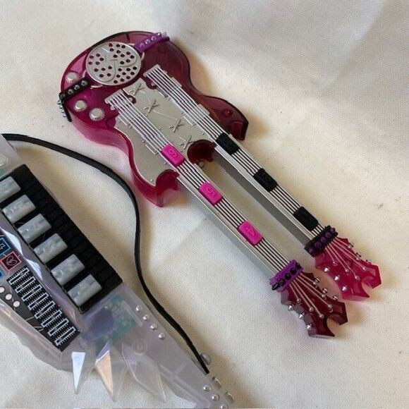 LOL Surprise OMG Remix DOLL Lot of 3 Guitars Bass Keytar Dual - Picture 5 of 10